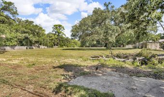 1126 Judge Sekul Ave, Biloxi, MS 39530