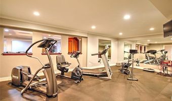 4 Pine Tree Ln, Lincoln, RI 02865