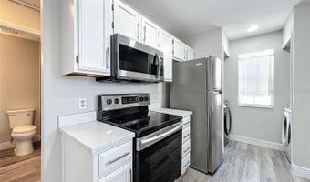 665 YOUNGSTOWN Pkwy 264, Altamonte Springs, FL 32714