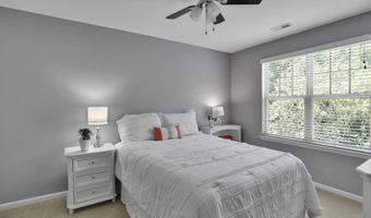 109 Haybarn Ct, Apex, NC 27502