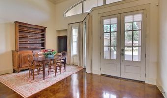 7470 Sevenoaks Ave, Baton Rouge, LA 70806