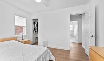 9684 Fox Ave, Allen Park, MI 48101