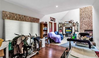 113 Meadow Spring Ln, Amherst, NY 14051