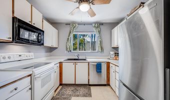 15 Kulanihakoi St 15D, Kihei, HI 96793