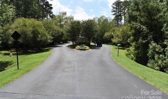 133 Badin View Dr, Badin Lake, NC 28127