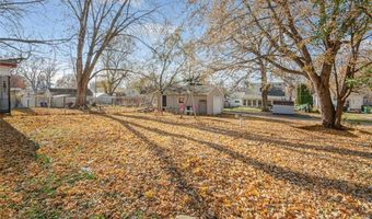 611 Ulstad Ave, Albert Lea, MN 56007