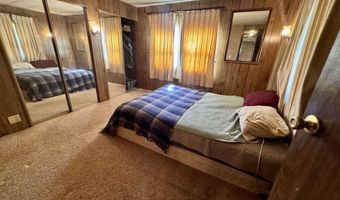 706 W COLLEGE Dr A, Cheyenne, WY 82007