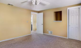 13 B Deerwood Dr 13B, Amherst, NH 03031