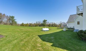 61 Pond Rd, Albion, ME 04910