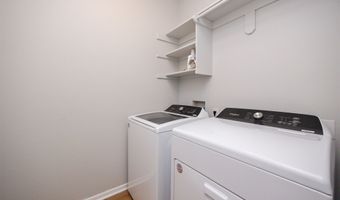 821 NW 21st Ct, Ankeny, IA 50023