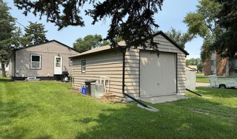 1002 SE 7th Ave, Aberdeen, SD 57401
