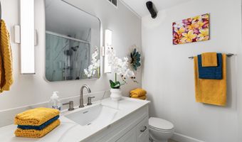 75-5865 WALUA Rd C320, Kailua Kona, HI 96740