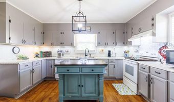 187 Jefferson Rd, Adel, GA 31620
