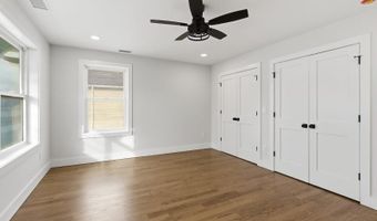 54 E Washington Ave, Atlantic Highlands, NJ 07716