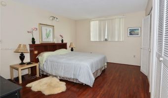 3020 Marcos Dr S208, Aventura, FL 33160