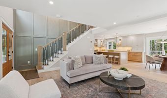 52 Jasper Ln, Arundel, ME 04046