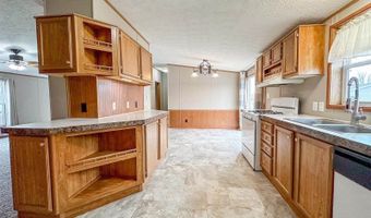 5105 Redcoat Loop, Bismarck, ND 58503