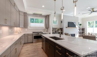 4325 Raney Way, Charlotte, NC 28205