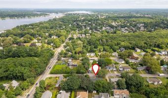 12 Terrace Dr, Bristol, RI 02809
