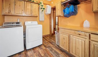 7424 Dulce Rd, Carlsbad, NM 88220
