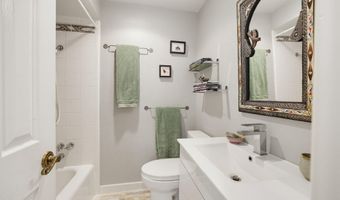 492 Herbert St, Ashland, OR 97520