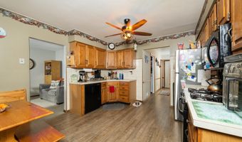 481 3RD St, Atco, NJ 08004