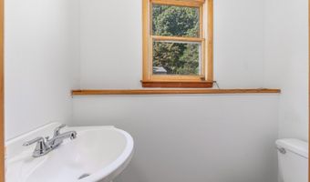 245 Barrett Rd, Alloway, NJ 07422
