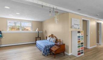 148 North Rd, Hopkinton, RI 02833