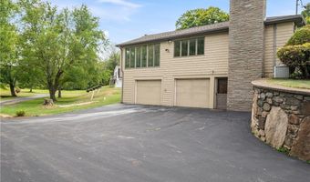 245 W Wrentham Rd, Cumberland, RI 02864