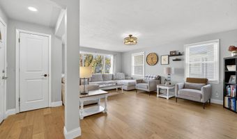 1119 W GLENDALE Ave, Appleton, WI 54914