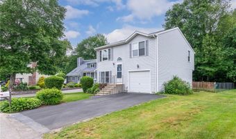 75 Canning St, Cumberland, RI 02864