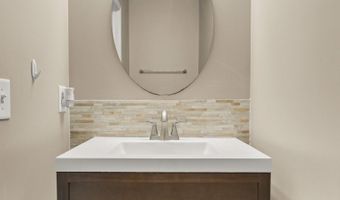 1535 Rosewood Dr, Avon, IN 46123