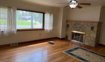 7892 OLD 101 Rd, Armstrong Creek, WI 54103
