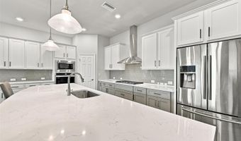 5335 SILVER SUN Dr, Apollo Beach, FL 33572