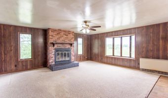 4619 Whiteside Rd, Argyle, WI 53504