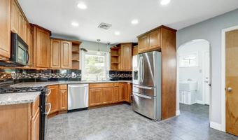 270 FRIEDENSBURG Rd, Reading, PA 19606