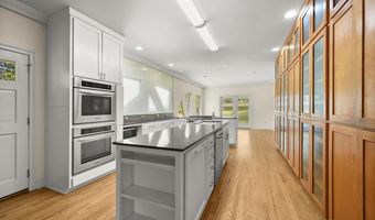 1505 Stuart Ave, Baton Rouge, LA 70808