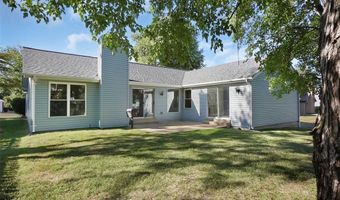 1440 Cedar Bluff Dr, Ballwin, MO 63021