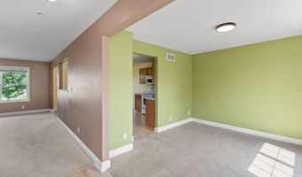 839 Poe Ave, Ames, IA 50014