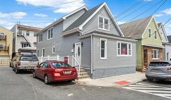 1 B SISSON Ct, Bayonne, NJ 07002