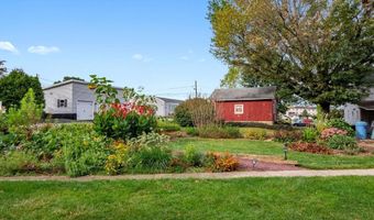 120 W 2ND St, Alburtis, PA 18011