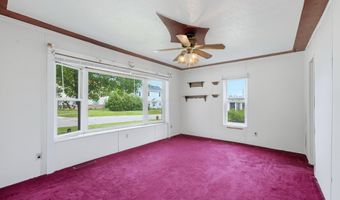 416 N Superior St, Angola, IN 46703