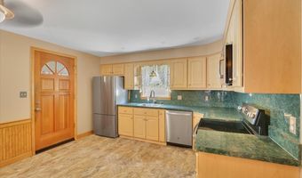 35 Broadview St, Bristol, CT 06010