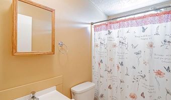 850 Parkway Dr #79, Blackfoot, ID 83211