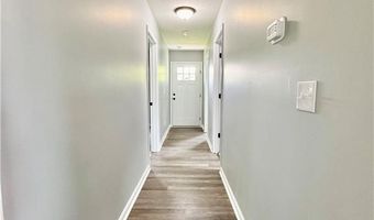 466 East St, Austin, IN 47102