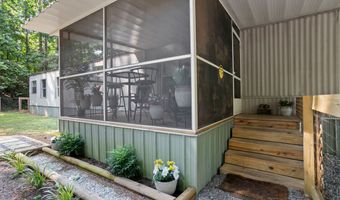 5002 Bee Tree Rd SE, Acworth, GA 30102