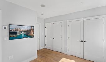 631 Saratoga St 4, Boston, MA 02128