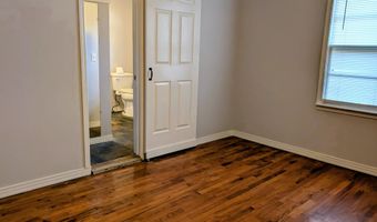 32 E Main St, Ash Flat, AR 72513