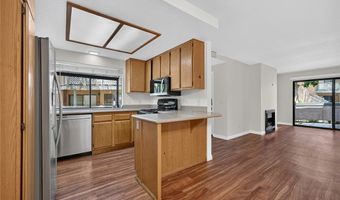 3537 W Greentree Cir C, Anaheim, CA 92804