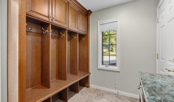 301 22nd St NW, Austin, MN 55912